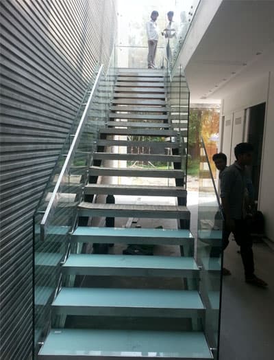 Glass 8